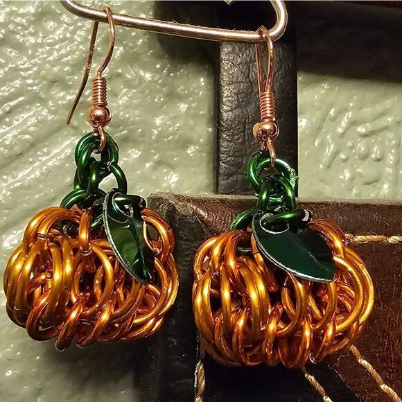 Pumpkin Earrings Lightweight (E20) - Picture 3 of 6
